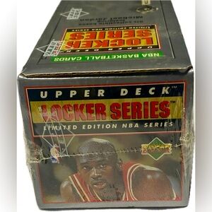 [NIB] Vintage Upper Deck Locker Series Michael Jordan Basketball Cards 1 of 6